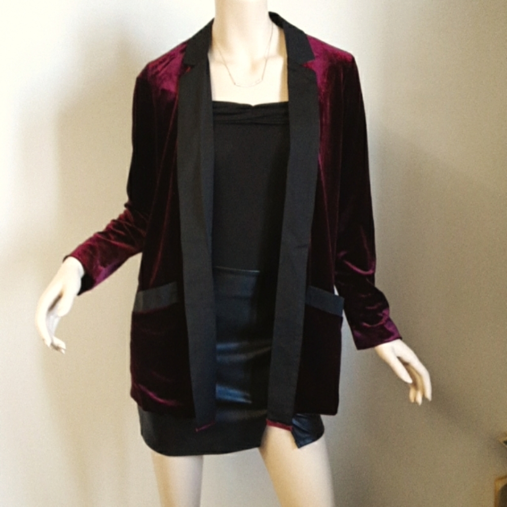 Buddy Love wine velvet blazer